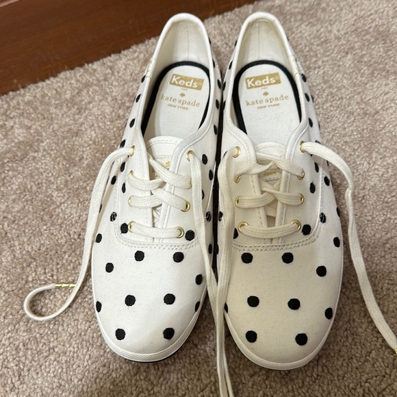 Kate Spade polka dot Keds NWOT - Picture 1 of 7